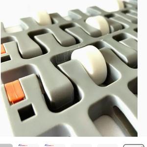 Fıstık <span class=keywords><strong>Pet</strong></span> şişe konveyör bant konveyör hattı için gömme ızgara plastik modüler konveyör bant tam otomatik taşıma ekipmanları - Product Image 6