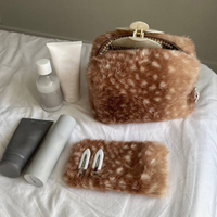 Pochette cosmétique en fausse fourrure tachetée motif fauve, avec nœud en dentelle blanche et breloque cœur, pochette de maquillage en peluche douce, sac de rangement de voyage mignon