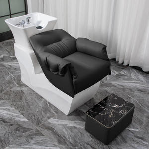 Moderno Lavacabezas para Barbería con Silla, Sistema de Lavado Semi-Reclinable, Lavabo de Cerámica, Estructura Metálica y Tapicería de Cuero - Product Image 4