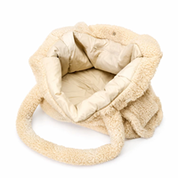 Sac fourre-tout tendance personnalisé de grande taille, sac fourre-tout en fausse fourrure avec logo brodé personnalisé, sac à main de voyage
