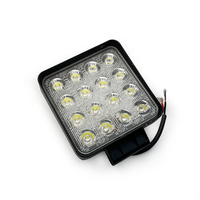 Lumière LED Système d'éclairage automobile 48W Epaisseur 50MM 3030 Chips Forme carrée Lampe de travail LED universelle Tous les modèles