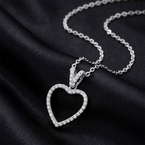 Collar con colgante de cadena de acero inoxidable 316 con circonita cúbica en forma de corazón hueco romántico para mujer, regalo de joyería de moda. - Product Image 5