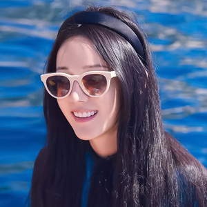 Gafas de Sol Cat Eye con Marco Blanco, Protección UV400, Estilo Retro Casual para Mujer, Lentes de Aro Completo 2025 - Product Image 3