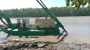 Drague amphibie de marque KEDA, drague Watermaster, en vente - Product Image 6