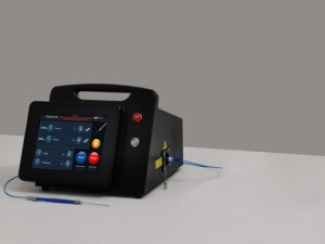 L'équipement le plus récent et amélioré adopte une technologie multi-longueurs d'onde avec des longueurs d'onde de 980 nm + 1470 nm + 635 nm - Product Image 1