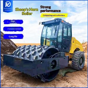 Rodillo compactador de 26 toneladas con garras, rodillo convexo para construcción de carreteras, equipo de compactación de pavimentos, rodillo de pie de oveja para prensar suelos - Product Image 1