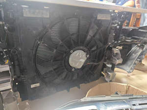 Conjunto de parachoques delantero Original desmontado auténtico conjunto completo incluido ventilador luz antiniebla para BMW X3 G01 X4 G02 2018-2021 - Product Image 4