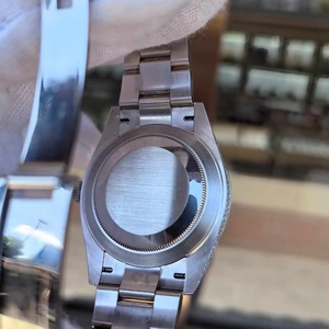 Montre mécanique de luxe pour homme en acier inoxydable, entièrement pavée de diamants Moissanite VVS, style Hip Hop Bling, avec logo personnalisé et chiffres romains, entièrement sertie de pierres. - Product Image 2