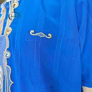 प्रीमियम कोशीबो के पुरुष थोबे सऊदी दुबाई अराबेइक रोज़ कफ्तान मस्जिद पार्टी की छोटी आस्तीन लुभावनी कढ़ाई थोब - Product Image 3