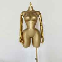 Mannequin femme grande taille en fibre de verre renforcée, style européen et américain, avec hanches généreuses et taille fine, demi-corps
