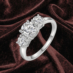 Bague éternelle en moissanite bleue de 1 carat, couleur D, pureté VVS1, plaquée rhodium, bijoux fins, cadeau de fiançailles ou de mariage pour femme, S925 - Product Image 2