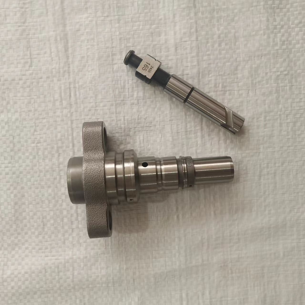 High Quality PS Series Diesel Fuel Injection Pump Plunger 2455/367  2455/369 2455/375 2455/386 2455/390 2455/392