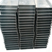 Tôle de fer enduite ignifuge de classe A personnalisée. Limite de résistance au feu conforme aux normes. Structure en acier / Panneau ignifuge pour conduits