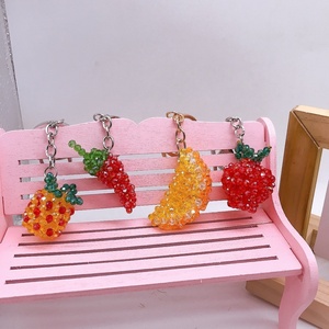 Llavero de Frutas con Cuentas Acrílicas Hechas a Mano, Venta al Por Mayor de Fábrica, Pequeña Decoración, Regalo Promocional Económico, Llavero de Frutas Bonito para Niños - Product Image 1