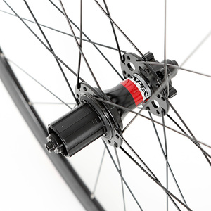 Set di Ruote RETROSPEC 700C con Cuscinetti in Ceramica, Mozzo Clincher 36mm in Alluminio per Bicicletta da Strada - Product Image 3