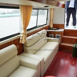 Yacht de sport de luxe en fibre de verre de 9,5 m (31,2 pieds) avec <span class=keywords><strong>console</strong></span> centrale, pour la pêche, la croisière, les excursions et la navigation rapide, capacité de 12 à 18 <span class=keywords><strong>personnes</strong></span> - Product Image 5