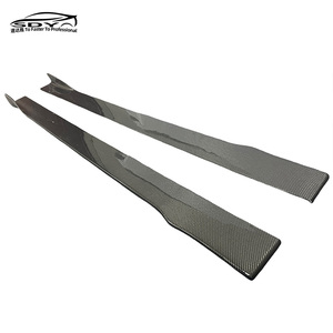 Falda lateral de fibra de carbono de alta calidad de <span class=keywords><strong>longitud</strong></span> personalizada general modificada falda lateral larga para <span class=keywords><strong>mercedes</strong></span>-benz BMW Audi - Product Image 6