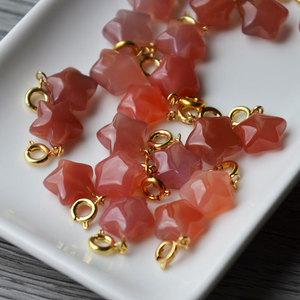 Breloques étoiles en agate cramoisie naturelle 11-13MM gravées pour bracelets à porter au quotidien - Product Image 4