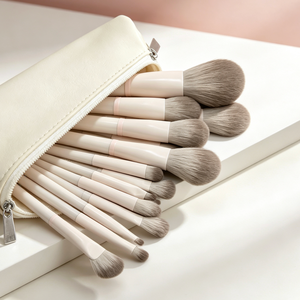 Juego de 12 Brochas de Maquillaje, Brochas Cosméticas de Cerdas Suaves para Base, Sombra de Ojos, Rubor, Contorno y Corrector, Belleza Profesional - Product Image 2