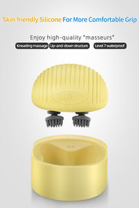 Masseur de cuir chevelu électrique portable rechargeable OEM, étanche, avec pétrissage et 84 points de massage - Product Image 4