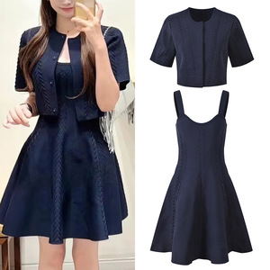 Completi in <span class=keywords><strong>Maglia</strong></span>: Maglione e Mini Abito, Set 2 Pezzi per Donna - Product Image 2