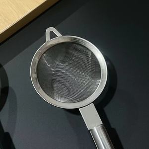 Colador de malla de acero inoxidable, colador de cocina de malla pequeña para harina, filtro de aceite, colador para freír, solo lavar a mano - Product Image 3