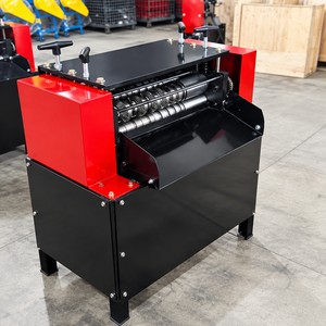 Machine à dénuder les câbles semi-automatique PT BX-83 0,2-6,0 mm² pour le dénudage des couches extérieures et intérieures pour le traitement des câbles - Product Image 2