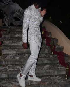 Fait sur <span class=keywords><strong>mesure</strong></span> Slim Fits Groom Half Suit Hommes Mariage Prom Party Wear Travail Costumes D'affaires Blanc Half Prom Suit - Product Image 1