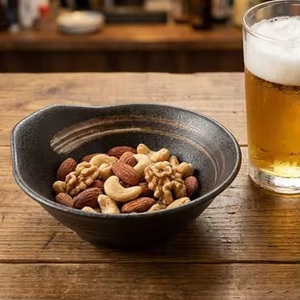 ชามเซรามิกสีดำเรียบแบบวาดลายด้วยมือหลากหลายแบบ สำหรับใส่ของหวาน ขายส่ง - Product Image 4