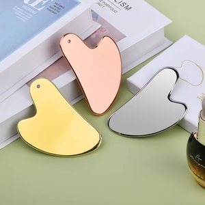 Massaggiatore Facciale a Forma di Cuore in Acciaio Inox 304 Oro e Nero di Qualità, Strumento per Massaggio Facciale in Metallo con Logo Personalizzato - Product Image 6