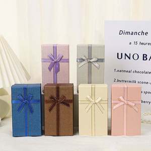 Boîte cadeau holographique pour l'industrie cosmétique, dernier design - Product Image 2