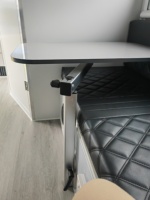 Cadre de pied de table en alliage d'aluminium à rotation monobloc pour caravanes ou camping-cars