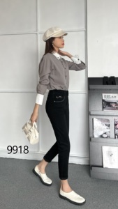 <span class=keywords><strong>Jean</strong></span> en denim extensible noir <span class=keywords><strong>taille</strong></span> haute pour <span class=keywords><strong>femme</strong></span>, coupe courte, anti-plis, style streetwear décontracté, pour silhouettes généreuses, avec logo personnalisable - Product Image 6