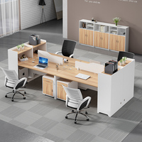 Porte-cartes moderne simple pour 64 personnes Écran Finance Bureau Bureau en bois pour le personnel Combinaison de chaises de bureau pour immeuble de bureaux