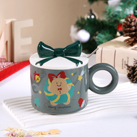 Vente en gros Tasses de Noël en céramique avec couvercles pour coffrets cadeaux Tasses de Noël du commerce extérieur