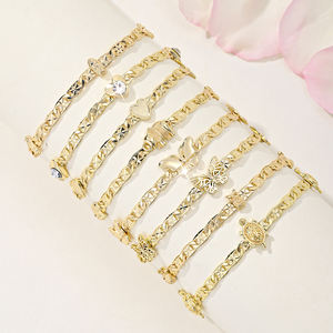 Pulsera Vintage Religiosa <span class=keywords><strong>de</strong></span> Latón Chapado en Oro con Mariposa, Brazalete <span class=keywords><strong>de</strong></span> Cobre con Dije <span class=keywords><strong>de</strong></span> la <span class=keywords><strong>Virgen</strong></span> <span class=keywords><strong>de</strong></span> <span class=keywords><strong>Guadalupe</strong></span> - Product Image 1