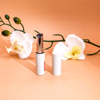 Emballage magnétique en ABS de haute qualité pour tubes de gloss à lèvres blancs angulaires, design sérigraphié, couleur personnalisée