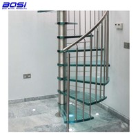 Nouveau modèle d'escalier en colimaçon moderne pour intérieur, marches avec main courante en bois, système de garde-corps en acier au carbone, installation facile en DIY, salon