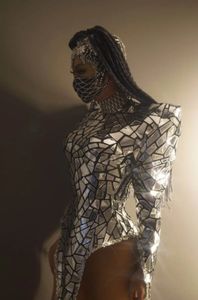 Robe longue à paillettes argentées pour femmes Costumes de scène pour la performance de salle de bal et les tenues de bal - Product Image 3