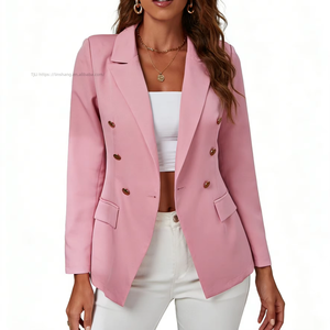 Traje de Mujer con Doble Botonadura, Detalle de Botones Dorados, Formal de Oficina, Corte Entallado, a la Moda - Product Image 3