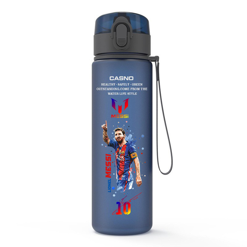 Tasse spatiale bleue-messi les mains en l'air