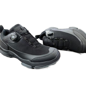 Chaussures de randonnée automatiques pour hommes Lan Yining, noires, à talon bas, avec empeigne en mesh, pour usage décontracté en extérieur - Product Image 5