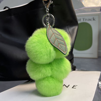 Porte-clés Pompon en Peluche Doux et Moelleux en Forme de Raisin, Breloque de Sac Mignonne, Jouet Pompon Doux, Porte-clés pour Clés de Voiture