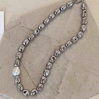 Collier ras du cou polyvalent pour femme, style hip-hop haut de gamme, avec perles irrégulières exagérées, accessoires