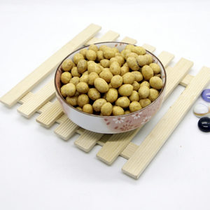 Cacahuetes Golden Crunch con pollo para proveedores de snacks, con cáscara de harina crujiente y rico sabor a pollo sabroso, para suministro al por mayor. - Product Image 1