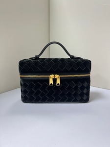 Bolso de Mano Tejido de Lujo 2026, Diseño de Guangzhou, Venta al Por Mayor, Nuevo, Mini Bolso con Correa de Hombro Desmontable para Mujer - Product Image 2