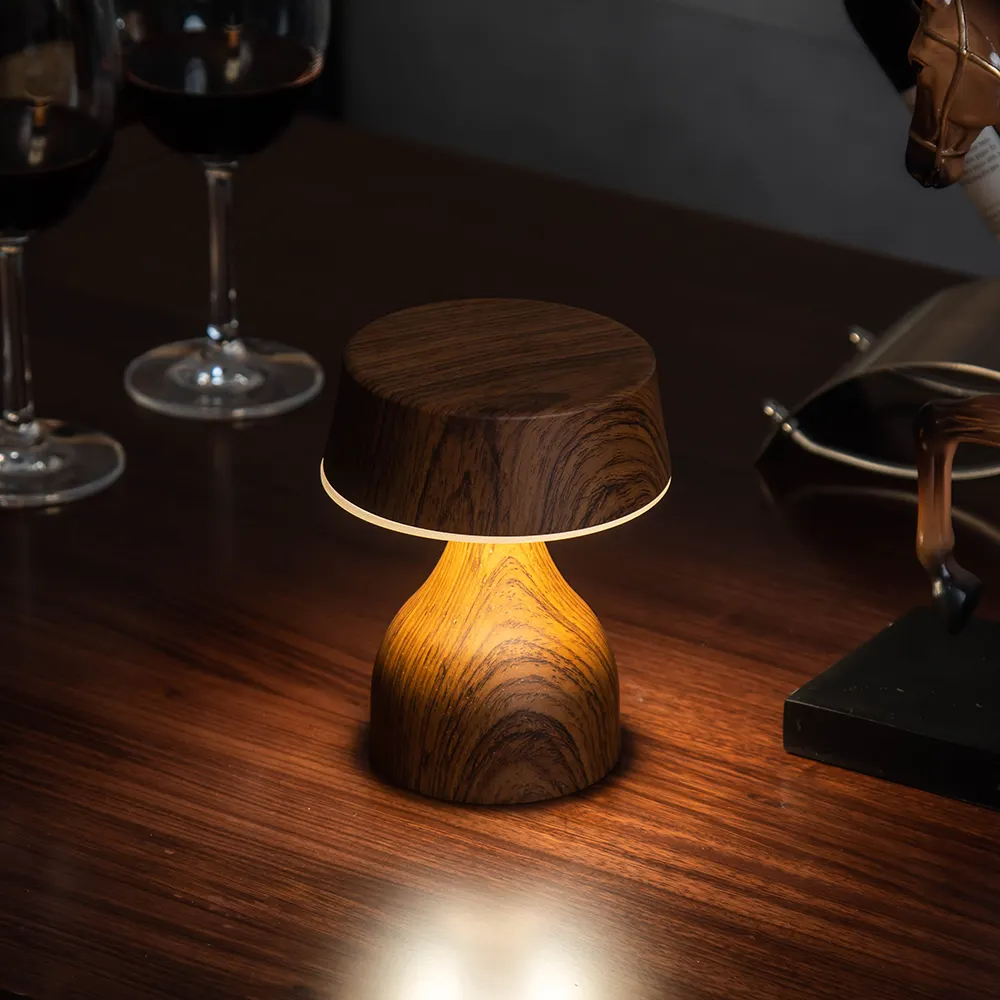 Produk Baru terlaris lampu meja tanpa kabel LED kecil lampu hias dalam ruangan lampu meja makan restoran bar hotel logam