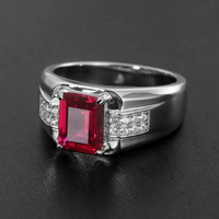 Bague en argent 925 plaqué rhodium sertie de rubis taille coussin pour homme - Cadeau de luxe pour les fêtes et le quotidien