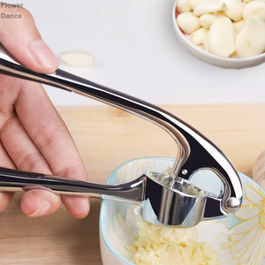 Presse-ail manuel <span class=keywords><strong>XL</strong></span> Premium en métal durable pour la maison, hachoir à ail, presse-légumes, trancheuse et hachoir pour légumes - Product Image 1