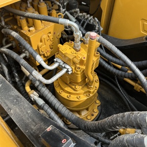 Excavatrice sur chenilles hydraulique Sany 245 d'occasion en bon état pour l'exportation - Product Image 2